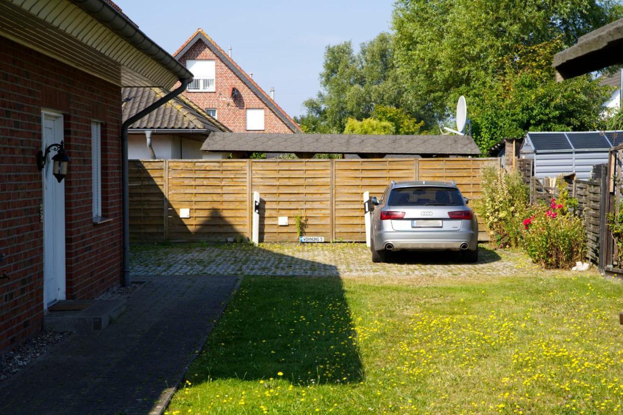 Spatzenkoje Wiek auf Rügen Esterno foto