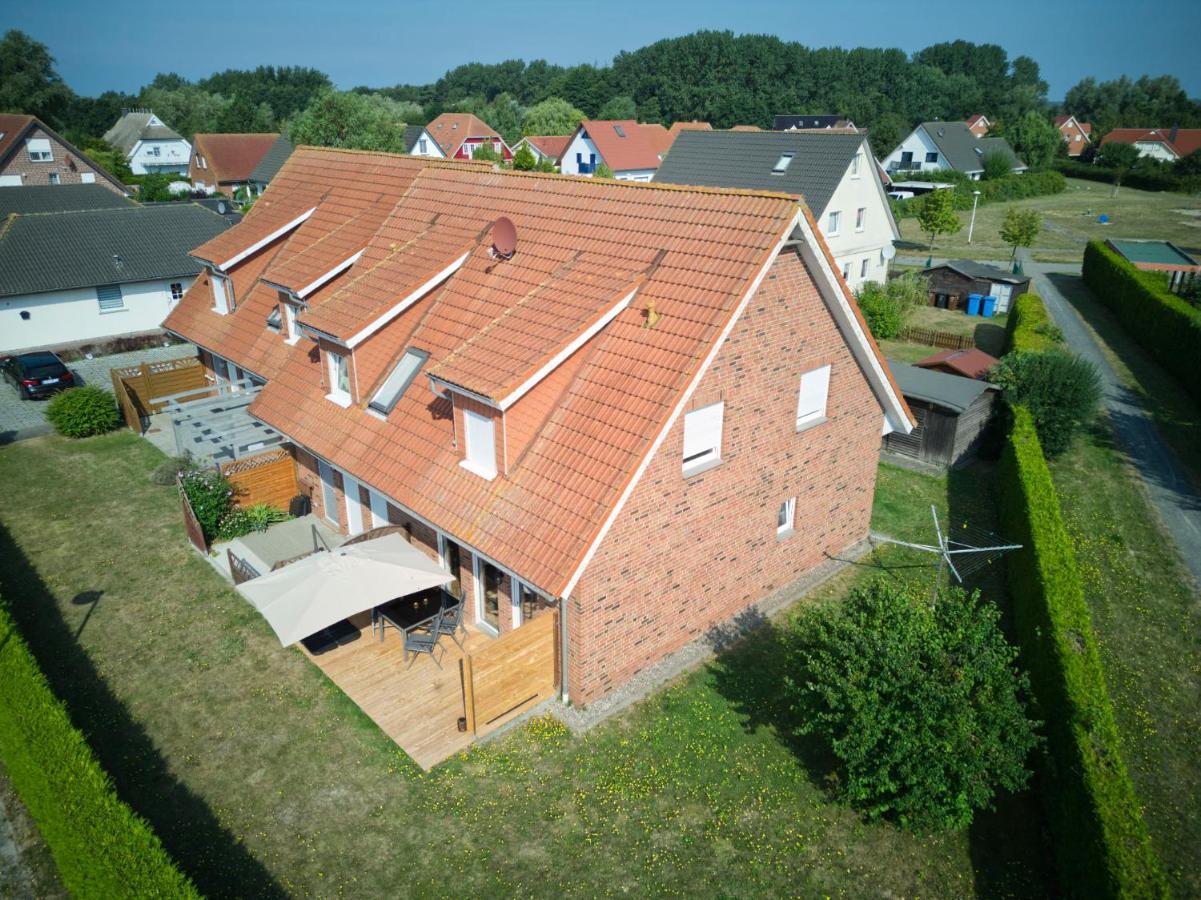 Spatzenkoje Wiek auf Rügen Esterno foto
