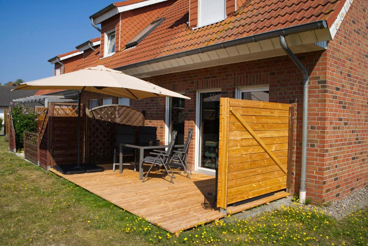 Spatzenkoje Wiek auf Rügen Esterno foto